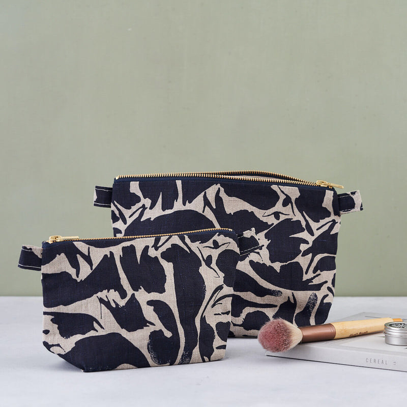 Blasta Henriet Linen Washbag